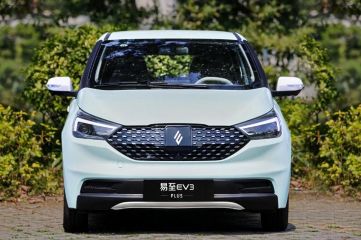 EV3